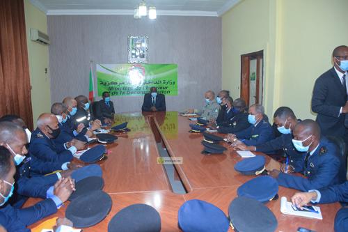 وزير الداخلية لقطاع الأمن: أمن المواطنين وممتلكاتهم هو الأهم