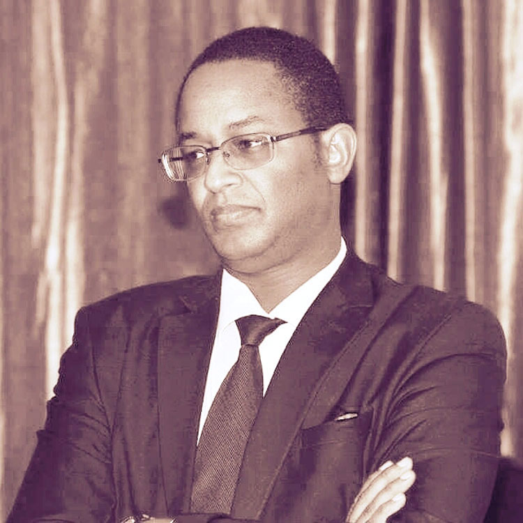 خالد مولاي إدريس: أعلن عدولي عن الترشح ودعمي للمرشح (…)