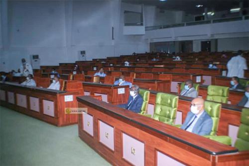 البرلمان يصادق على تعديل قانون النظام الأساسي للموظفين&nbsp;(…)