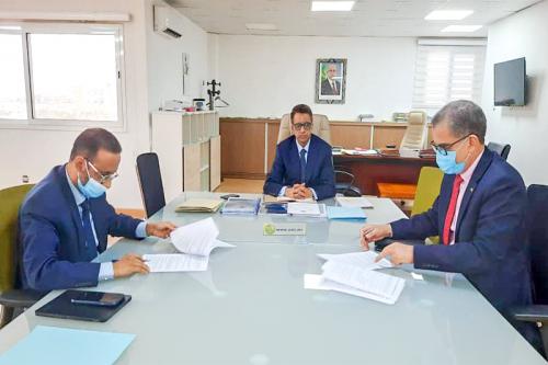 معادن موريتانيا والشركة الموريتانية للكهرباء تتفقان على هذا