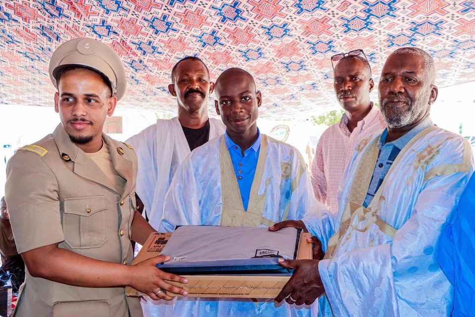 بلدية الرياض تكرم الطالب محمد صلاح لحصوله على المركز (…)