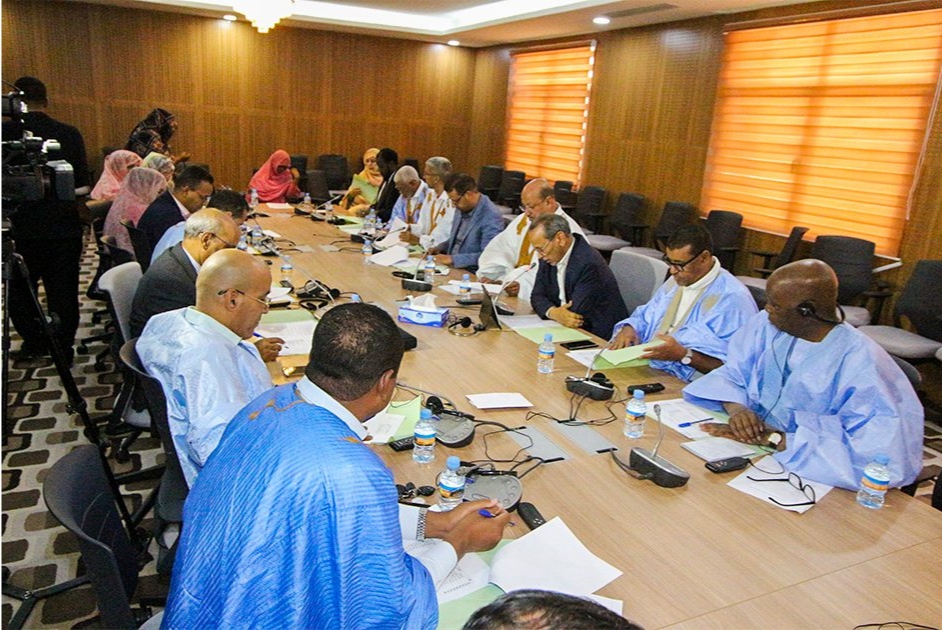 لجنة المالية بالجمعية الوطنية تناقش ميزانية البرلمان