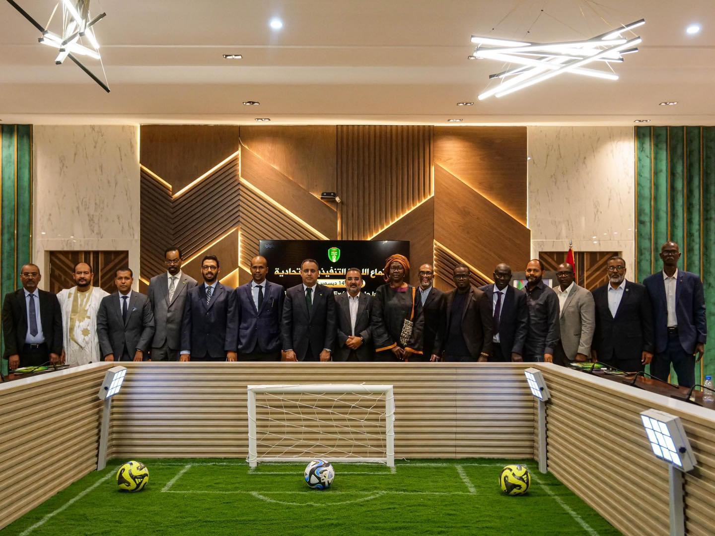 اللجنة التنفيذية للاتحادية الموريتانية لكرة القدم تناقش (…)