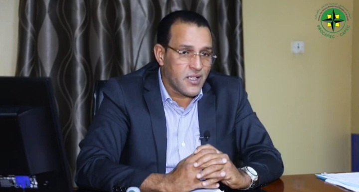 بوه ولد الشيخ الفضيل يشيد بإدارة وأداء مدير فرع عرفات&nbsp;(…)