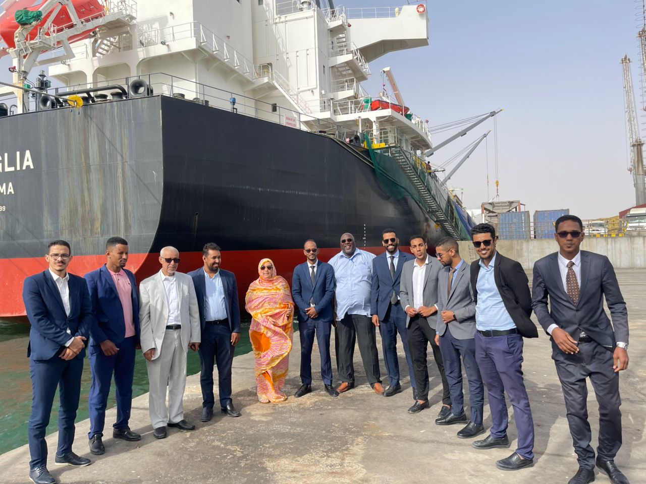 طلاب من المدرسة الوطنية للإدارة يزورون ميناء نواكشوط المستقل